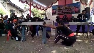 Atraksi Memecah Betton IKS PI KERA SAKTI