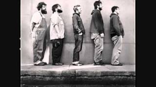 Trampled by Turtles - Mad World chords