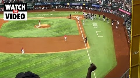 Yankees star Aaron Judge makes baseball history, surpassing Roger Maris