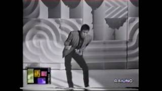 Adriano Celentano Su E Giu '68 - 2 chords