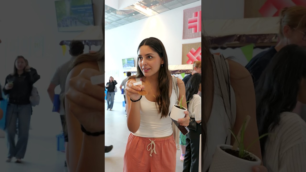 Welcome, international students! Day 2 of our Registration Days is here! 🌎