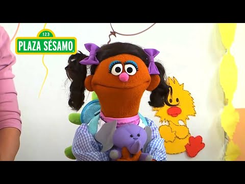 Video: Escuela En La Plaza