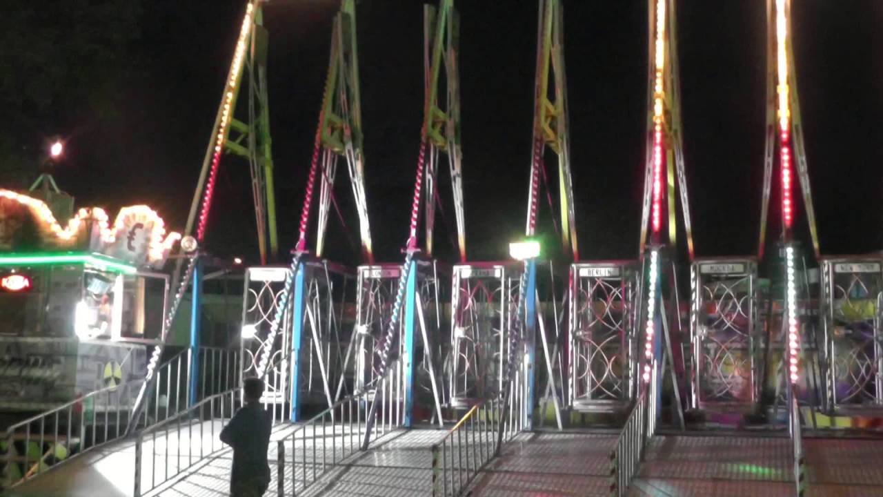 Ignis Brunensis 2016 - ATRAKCE KLECE LOOPING SHOW / ATTRACTION CAGES  LOOPING SHOW OFF-RIDE - YouTube