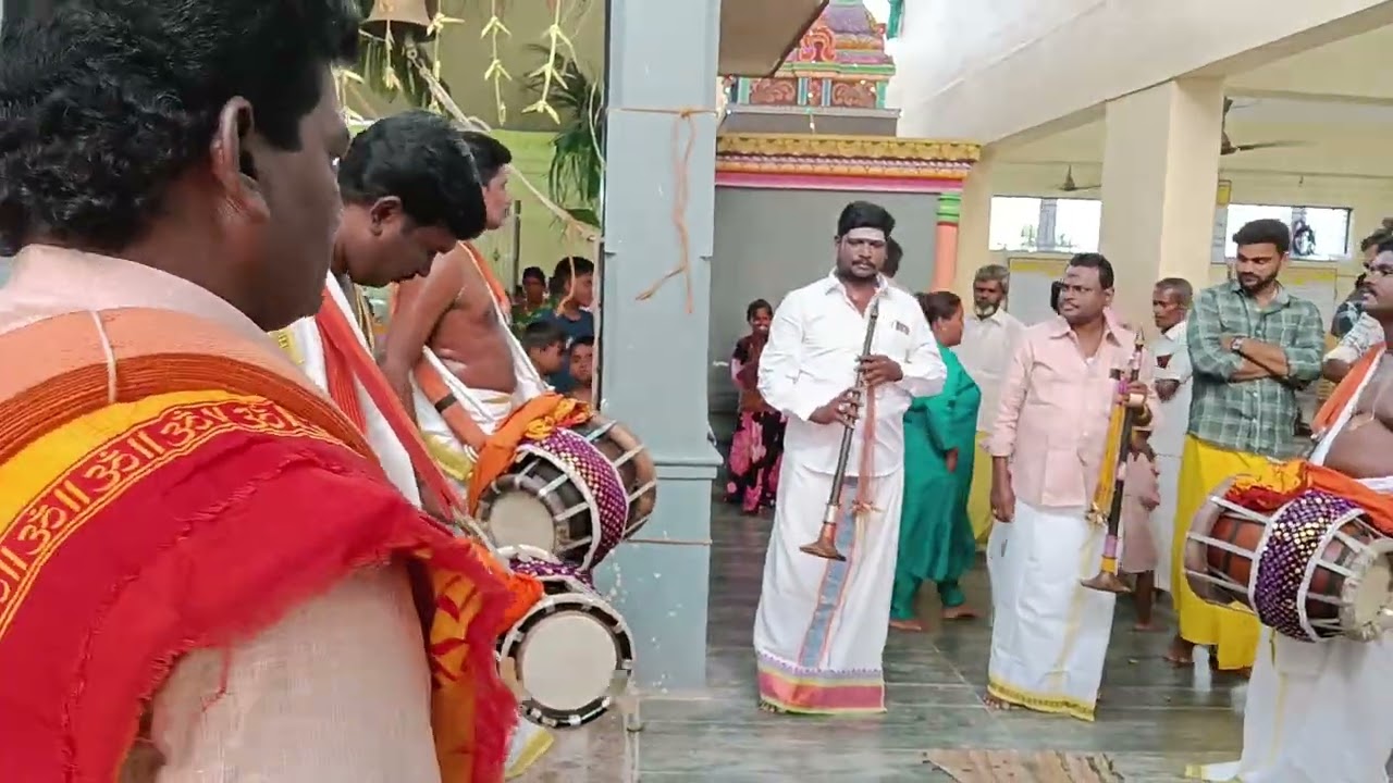 எப்போதும்வென்றான் செந்தில்வேல் நையாண்டி மேளம்