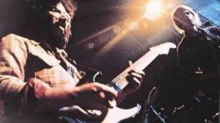 Video thumbnail of "GRATEFUL DEAD - Johnny B. Goode - Fillmore West 07/02/71"