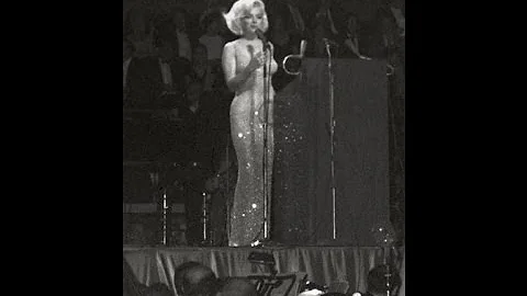Marilyn Monroe Singing Happy Birthday/Thanks For T...