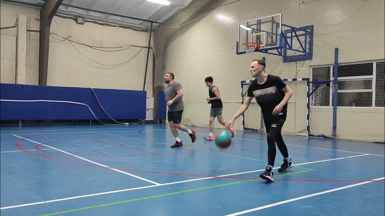 Амонгас ас. Пила фильм игра началась. Выбери. Переместить одну спичку чтобы получился квадрат. Сыграем в 1 из них.