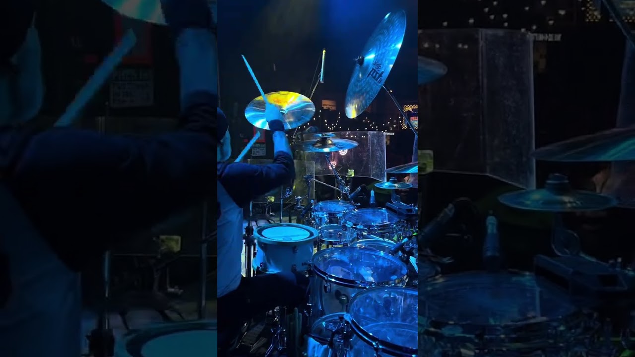 I believe Chad has stated this as being one of his favorite songs to play. Enjoy🫡