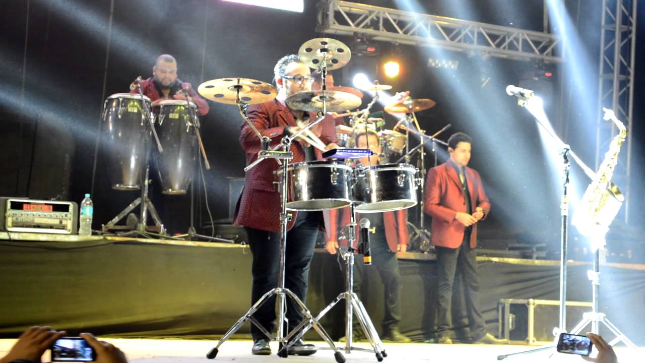 Watch Junior Klan ((♪ElCoctelito♪)) TIMBALES Perf.CON DIEGO!!! on YouTube Watch Junior Klan ((♪ElCoctelito♪)) TIMBALES Perf.CON DIEGO!!! on YouTube