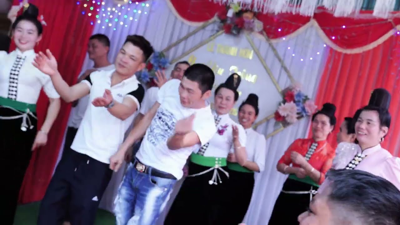 NHẢY CỰC CĂNG MỪNG LỄ THÀNH HÔN CR VĂN THÔNG & CD LÒ SON TẠI BẢN VÁNH 2 - BÚNG LAO (14/01/2026)