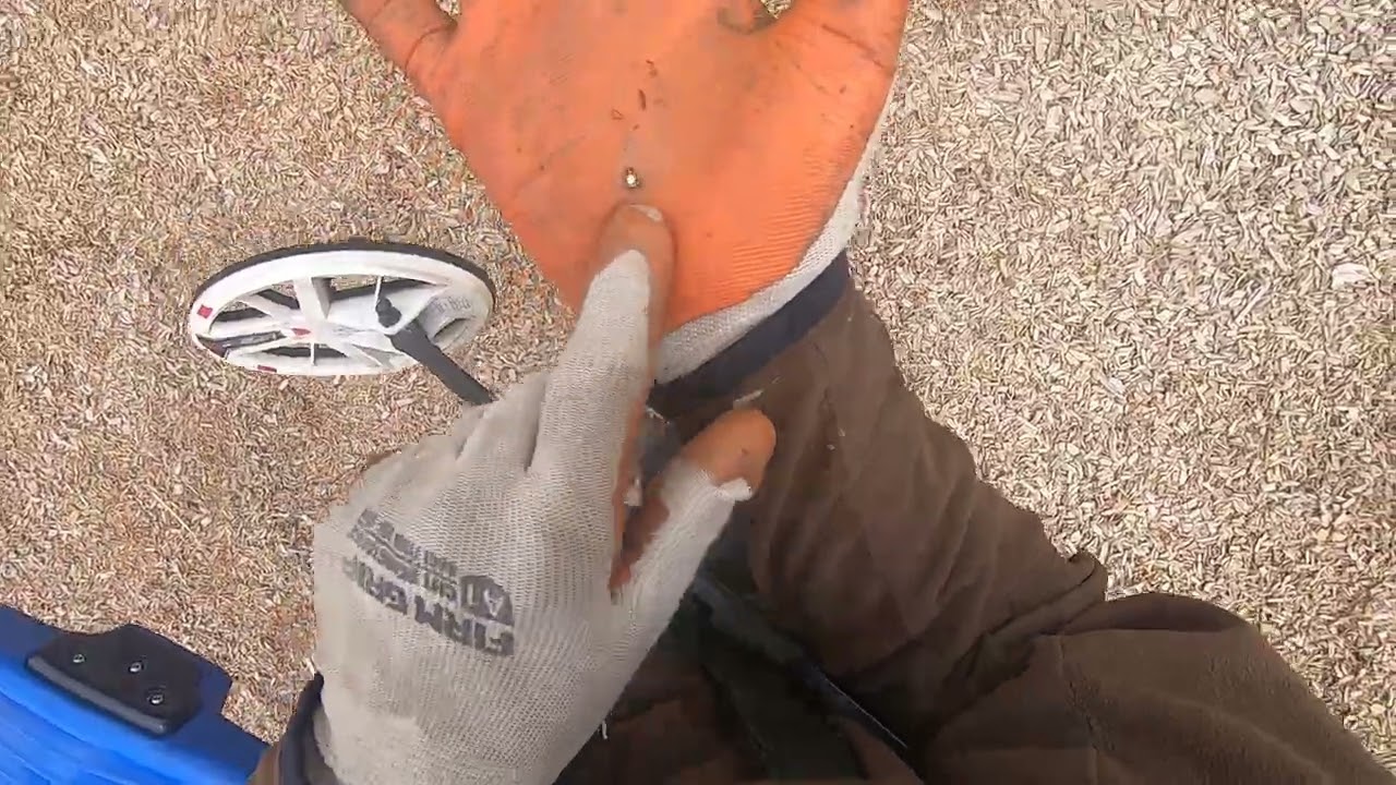 Tiny jewelry with the XP Deus 2 HF2 coil.