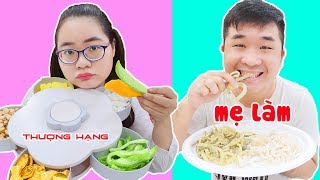 MỨT DỪA MẸ LÀM VS MỨT TẾT THƯỢNG HẠNG - Con Nhà Giàu Chắc Gì Đã Sướng ?