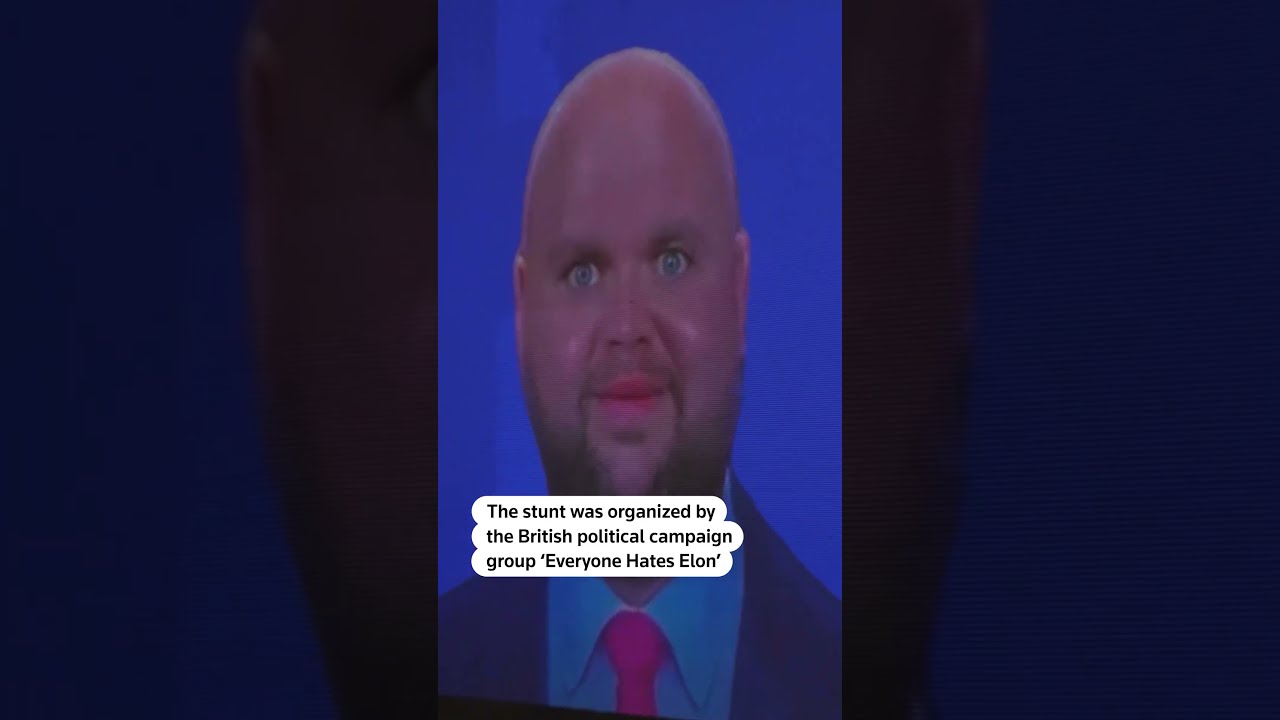 Anti Vance Van Drives Through English Town During US VP S Visit