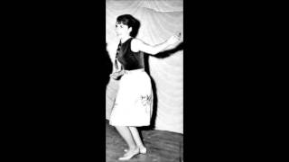 Suzy Wallis - Little Things Like That (1965) chords