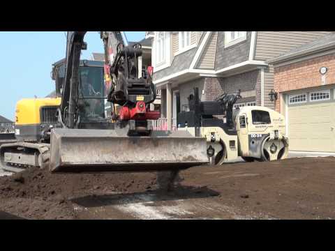 rototilt:-volvo-ecr88-with-tiltrotator