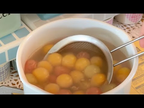 زوجوونا اجبـ اري وهو يكررهني ولماعرفت حلفت مايقرب مني 