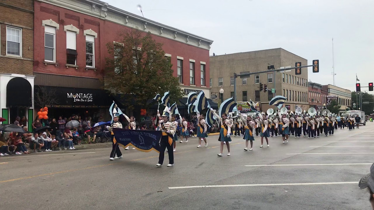 Troy Middle School Marching Band the 2019 Grundy County Cornfest
