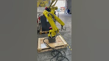 FANUC M20iA/35 with R30iB PLUS controller at UsedRobotsTrade