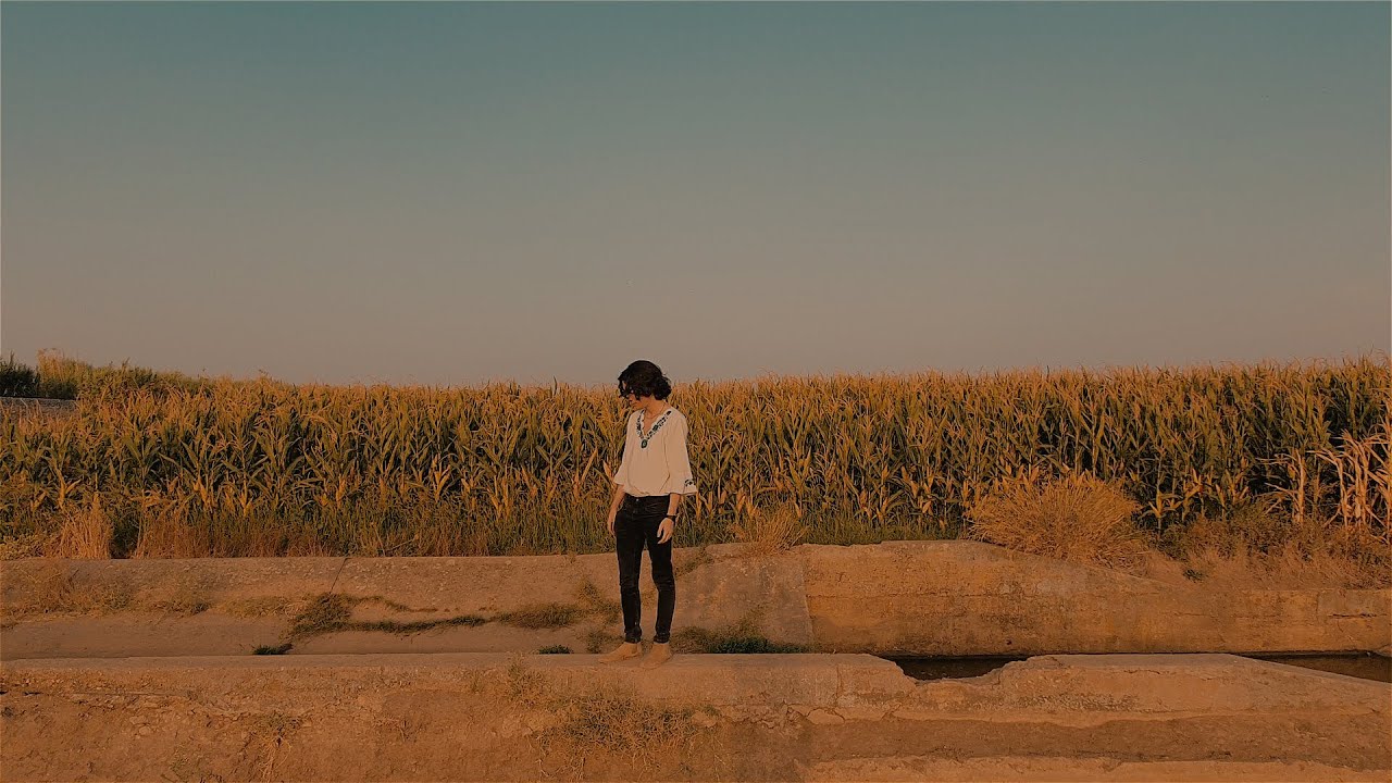 ASMR IN THE MIDDLE OF NOWHERE