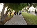 PARADE RESTING WALK
