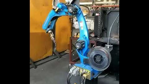 Welding robots customized #robotic #robot #weldingmachine