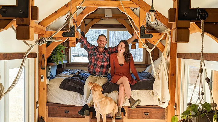 Beginner Couple Builds Unique Timber Frame Tiny Home: TIMELAPSE