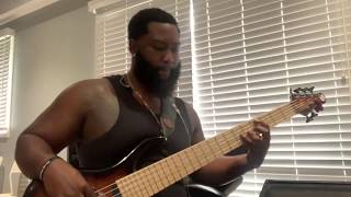 Video-Miniaturansicht von „James Fortune - I am bass cover“