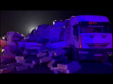 Eyüpsultan'da yolcu otobüsü ile TIR çarpıştı