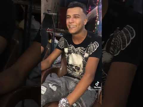 عصام صاصا صباح يا حتتي ومنها انا بمسي
