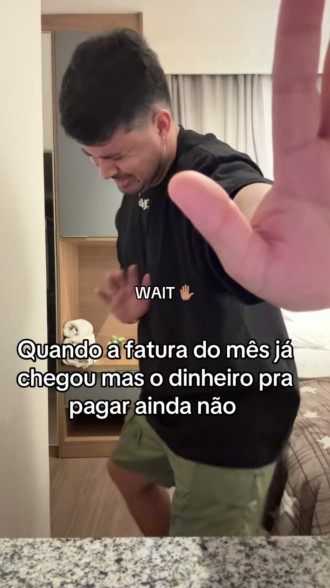 Como pagar as contas? Kkkk #dance #games #gaming
