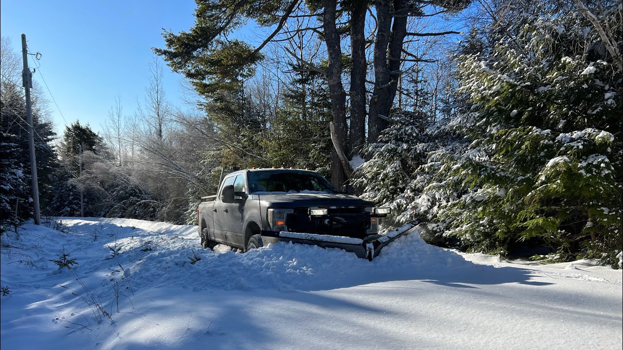 I’M SHOCKED I WAS ABLE TO PLOW THIS! SHOULDN’T HAVE BUT IT DID. POOR TRUCK