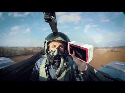OnePlus 3T #ExtremeUnboxing – FIGHTER JET