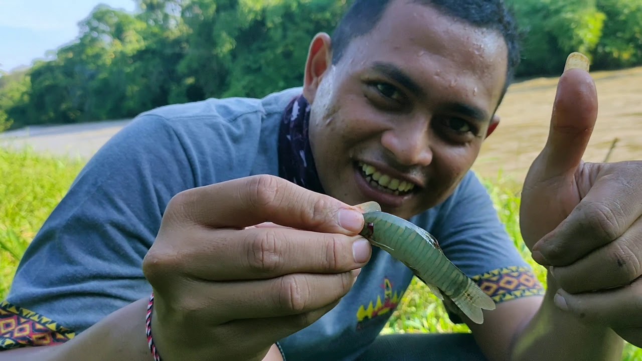 Mancing saat air keruh ikan pada puasa dan lihat hasilnya...... 