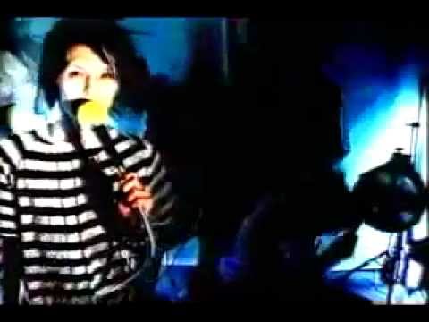 Cali Gari (La Royque de Zavy) - La Royque de Zavy EP - YouTube