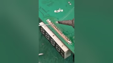 De-soldering Made Easy — Must Try this Hack! || #desoldering #electronicshachs #pcb #shorts