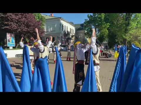 Український танок на День Вишиванки