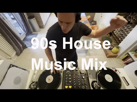 Groovy 90s House Music DJ Mix - Spinning Classic Funky and