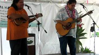 Video thumbnail of "Rhoda Kekona & Ledward Kaapana - "E Ho'oni Ko Kino""