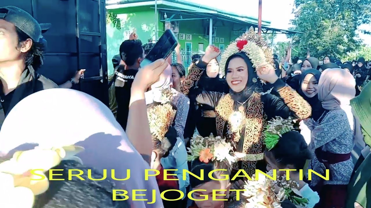 Viral pengantin eboh ikut bejoget nyongkolan setempat repok bile bersama reinata 05