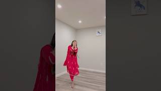 Mukhda Dekh Ke Dance