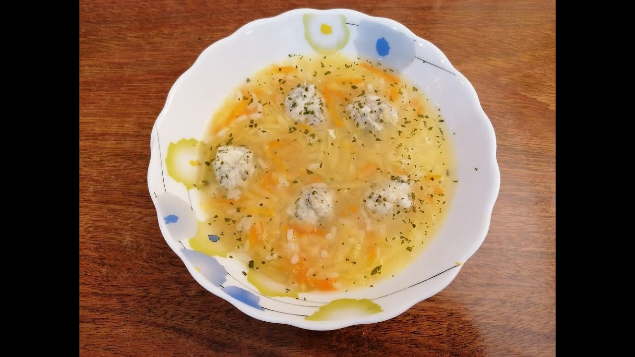 Диета стол 5 п. Рисовый суп с рыбными колобками.