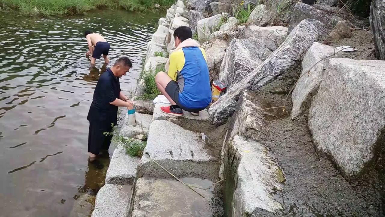 춘천시 어느 시골의 냇가 모습... - YouTube