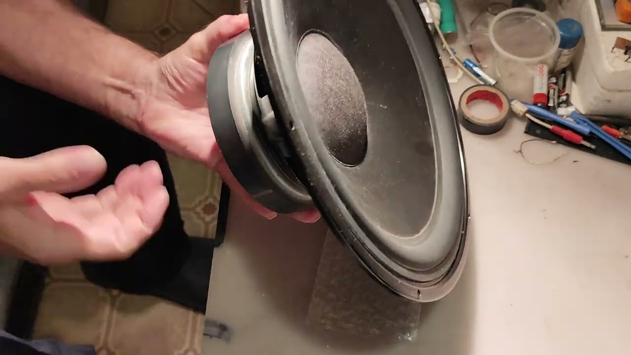 Linn Melodik AV5150 mèlysugàrzói. Amik el lettek rontva.