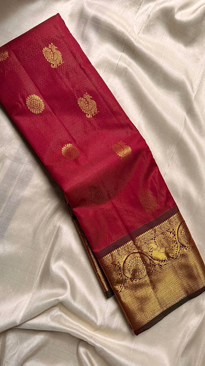Lite weight silk sarees with *vaira oosi pattern**Silk mark certified* Price *10999*