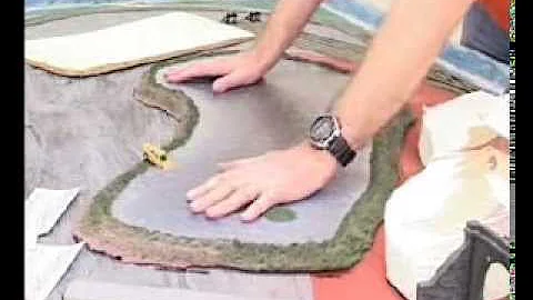 Make a Simple Model Railway Part 9 - Lake, Level x-sing, Tunnel