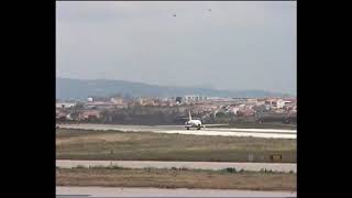 Caravelle III FZACE take off from Lisbon airport