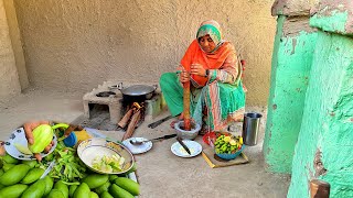 Desi Aam Choor Chatni || آم چور چٹنی || Fresh Green Mango Chatni Receipe|| Village food