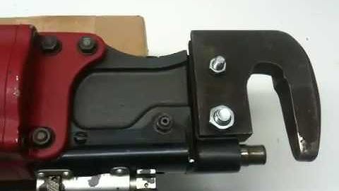 CP Chicago Pneumatic Rivet Squeezer Model 351