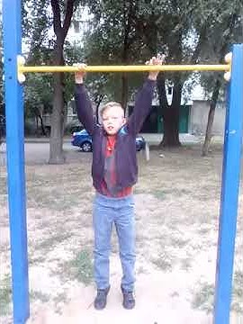 Трюки на турнике - YouTube