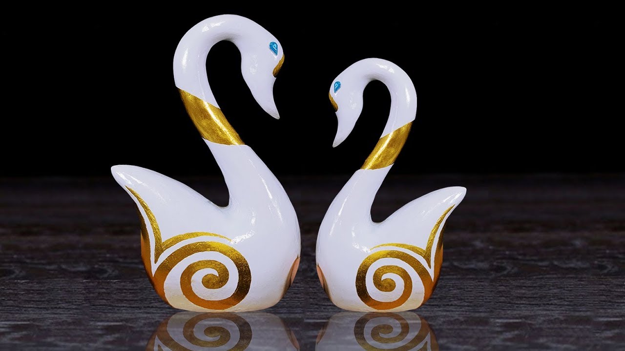 DIY Swan Couple Sculpture Home Decor // showpiece gift ideas